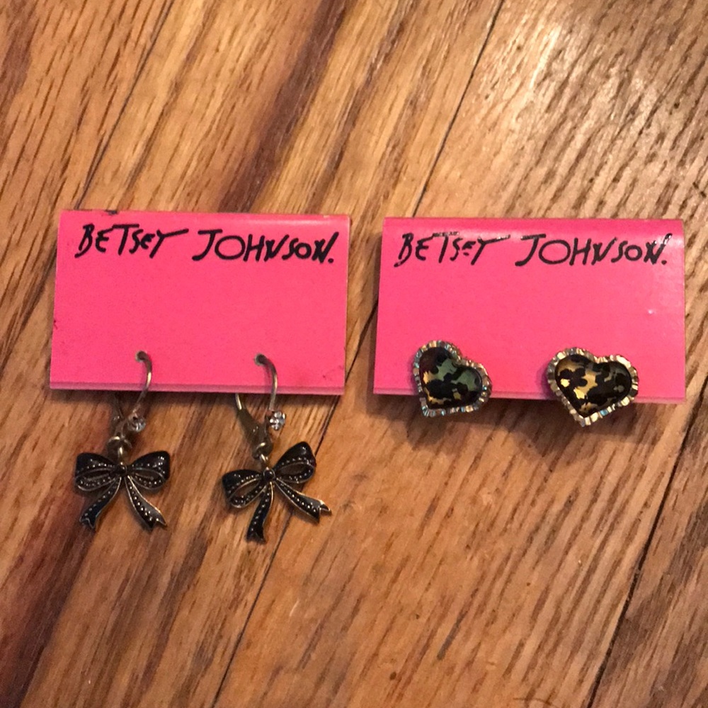 Betsey Johnson earring bundle